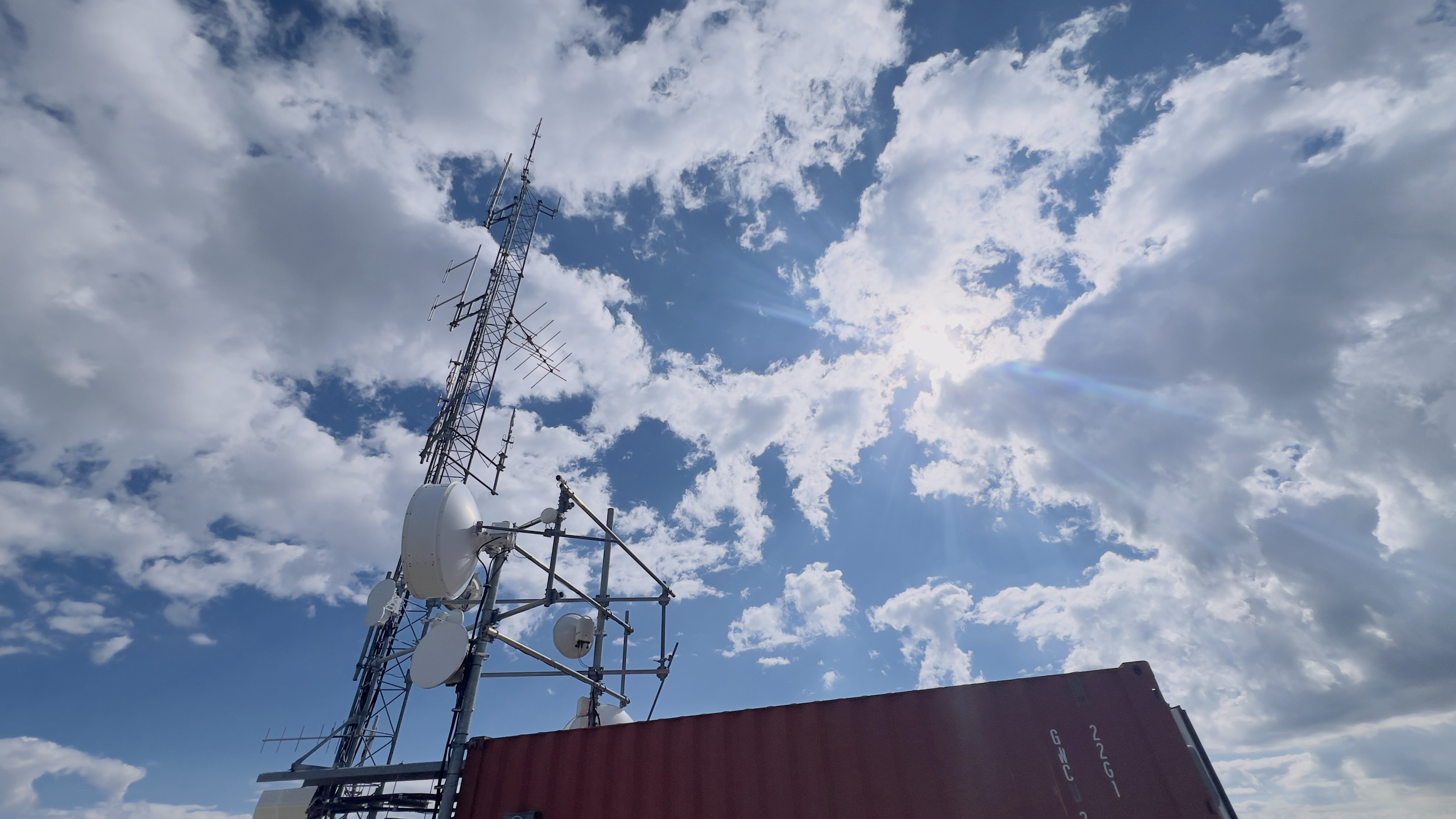 The building that hosts the 145.45(WB7TSQ), 147.14(K7MLA), 449.375(N2SKY), and 449.725(WB7TSQ) Analog Repeaters